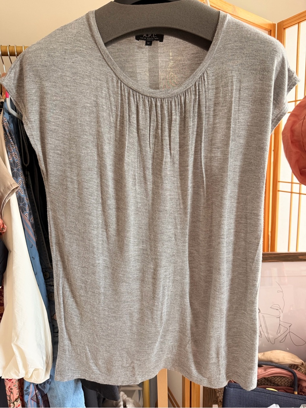 A.P.C. Gray 100% Viscose Cap Sleeve Pleated Neck Top Blouse Size Medium M